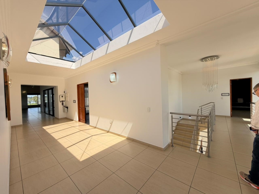 7 Bedroom Property for Sale in Oranjeville Free State